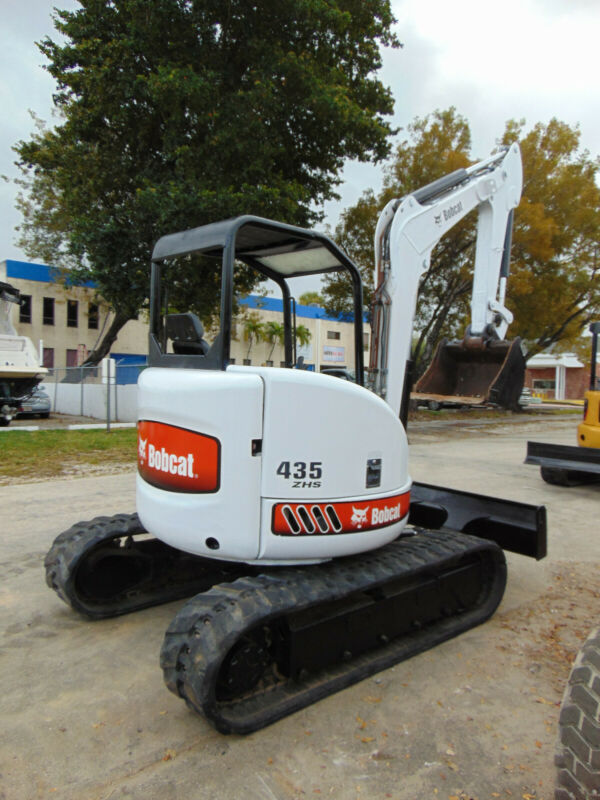 Bobcat 435 ZHS G Series 11K Pound Mini Midi Excavator 50 Hp