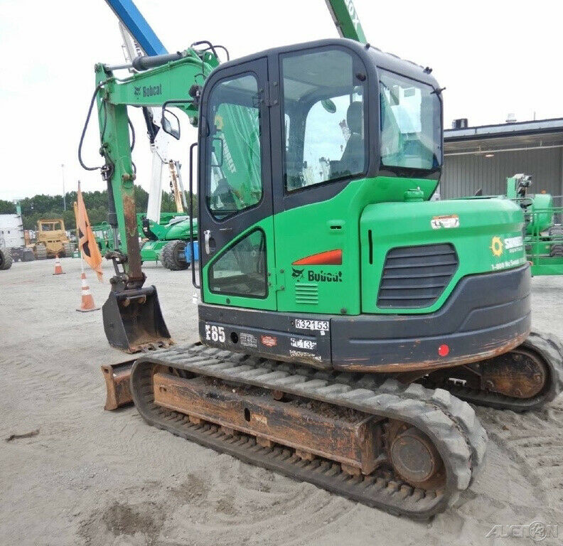 Bobcat E85 Hydraulic Midi Excavator W/ Cab & Thumb Clean & Job Ready