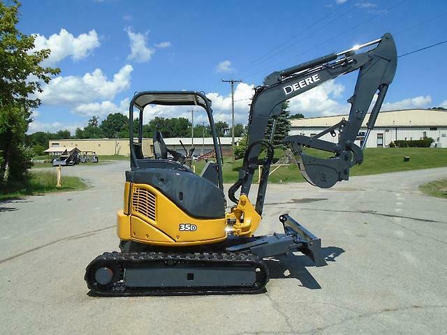 John Deere 35D Mini Excavator for sale from United States