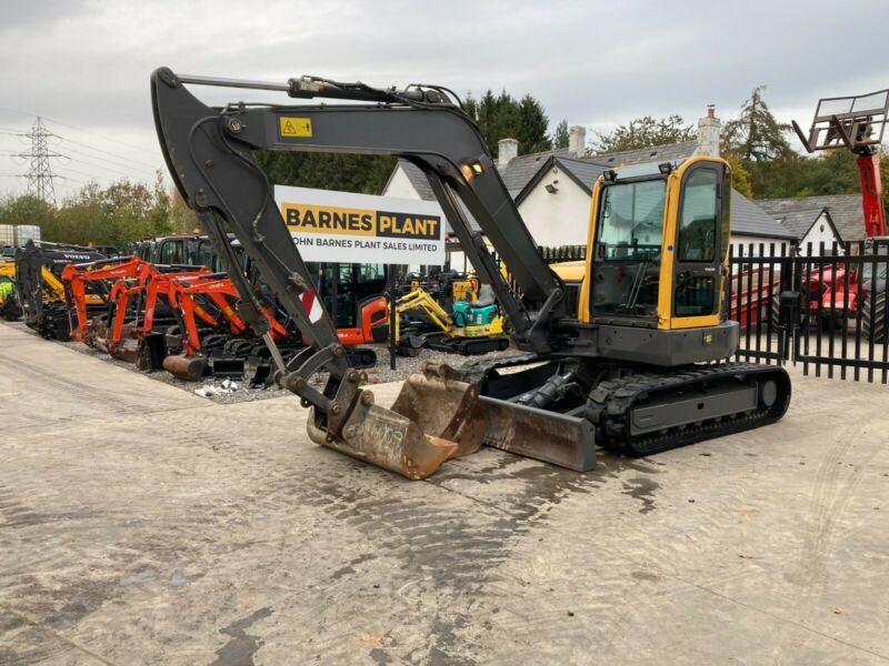 * 2013 Volvo ECR88D 8 Ton * * Jcb Excavator Midi Digger for sale from ...