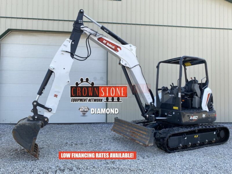 Bobcat E60 R2 Mini Excavator, 97 Hours, Extendable Arm, 2 Speed, 55 Hp