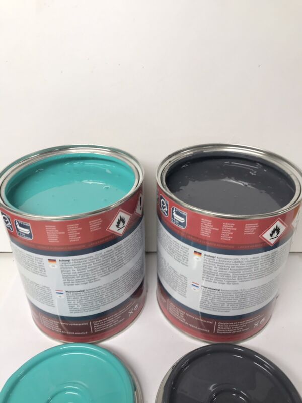 Kobelco Aqua And Undercarriage Grey Digger Excavator Enamel Paint 1 Litre