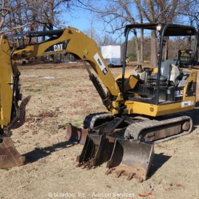 Caterpillar 302.5C Mini Excavator Hydraulic Thumb 3-Buckets Tractor ...